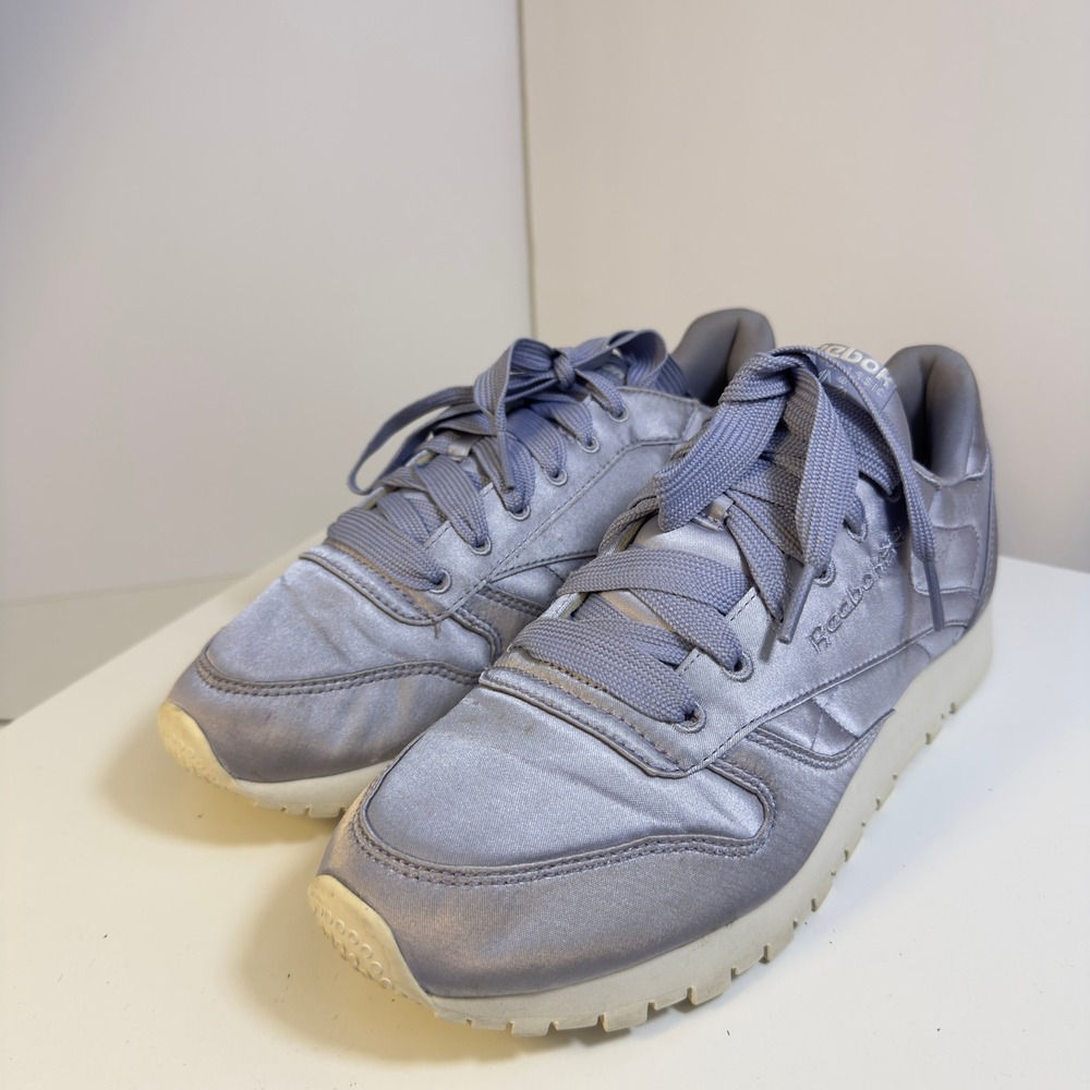 Reebok Classic Leather Satin Women's Size 8 Periwinkle Purple CM9801 Sneakers - Picture 3 of 16